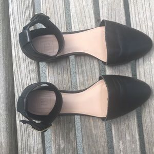 GAP Ankle Strap d'Orsay Flats